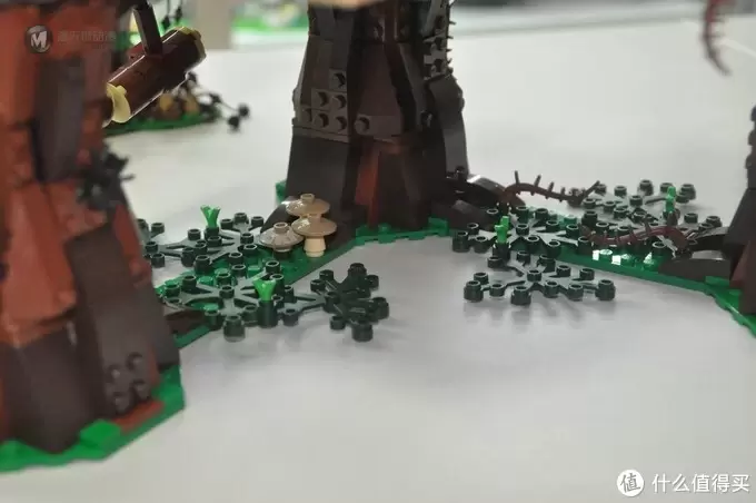 单反毁一生,LEGO穷三代 篇九十四:LEGO 乐高 STAR WARS 10236 EWOK VILLAGE 小熊村 单反毁一生,LEGO穷三代 篇九十四:LEGO 乐高 STAR WARS 10236 EWOK VILLAGE 小熊村