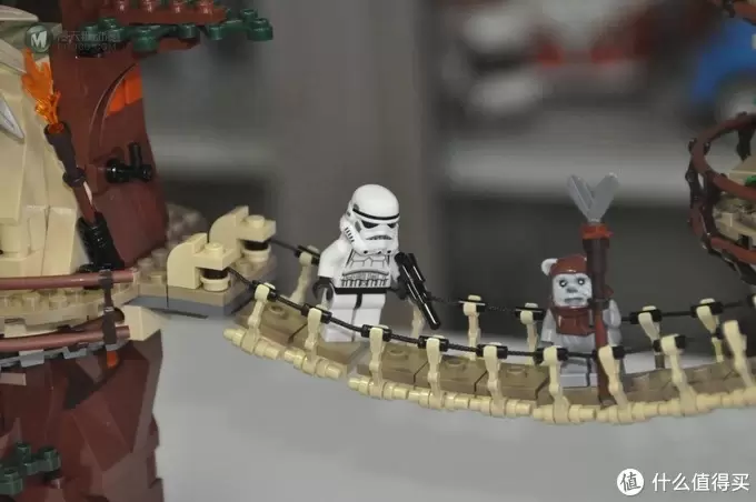 单反毁一生,LEGO穷三代 篇九十四:LEGO 乐高 STAR WARS 10236 EWOK VILLAGE 小熊村 单反毁一生,LEGO穷三代 篇九十四:LEGO 乐高 STAR WARS 10236 EWOK VILLAGE 小熊村