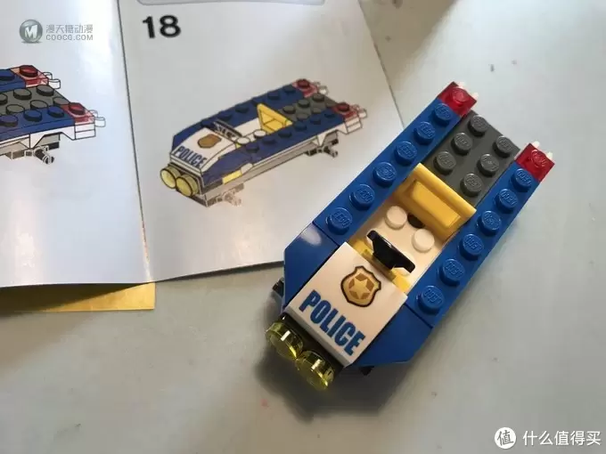 乐高这个大坑 篇二十七:LEGO 60136 警察局入门套装 乐高这个大坑 篇二十七:LEGO 60136 警察局入门套装