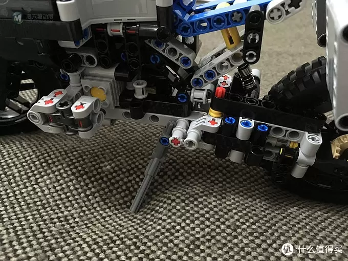 我的LEGO科技系列 篇二:买得起的宝马摩托 — BMW 宝马 42063 R1200 GS 摩托车 我的LEGO科技系列 篇二:买得起的宝马摩托 — BMW 宝马 42063 R1200 GS 摩托车