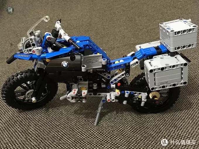我的LEGO科技系列 篇二:买得起的宝马摩托 — BMW 宝马 42063 R1200 GS 摩托车 我的LEGO科技系列 篇二:买得起的宝马摩托 — BMW 宝马 42063 R1200 GS 摩托车