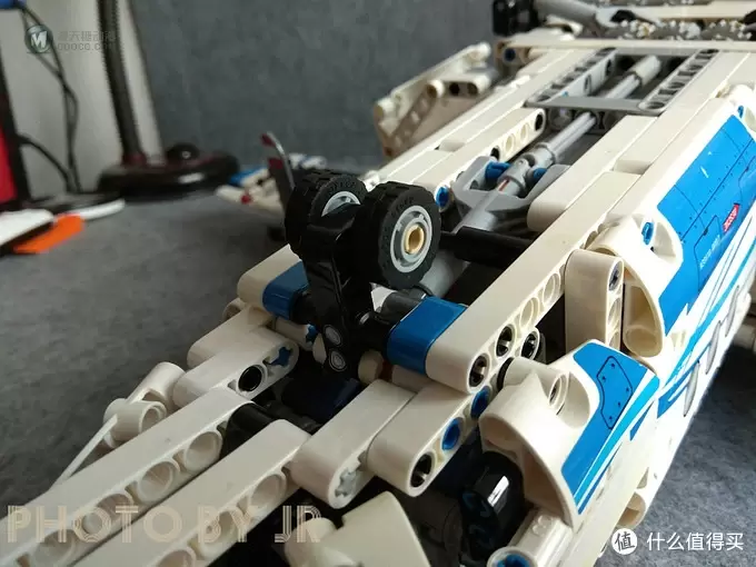 浅坑入乐高 篇九:LEGO 乐高 机械组 42025 A模式货运飞机 浅坑入乐高 篇九:LEGO 乐高 机械组 42025 A模式货运飞机