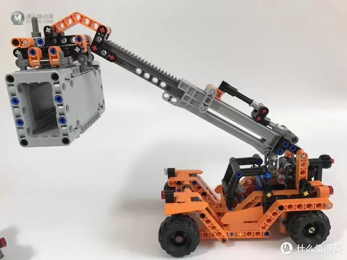 LEGO 乐高 拼拼乐 2017科技系列 42062 集装箱码头 LEGO 乐高 拼拼乐 2017科技系列 42062 集装箱码头