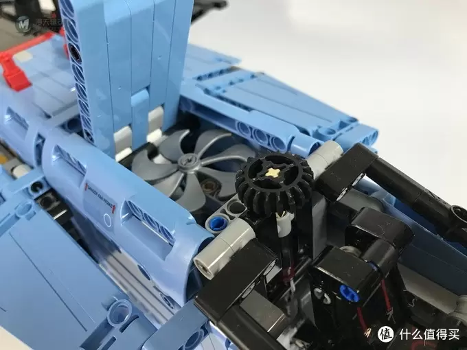 LEGO 乐高 拼拼乐 2017科技系列 42066 喷气竞速飞机 LEGO 乐高 拼拼乐 2017科技系列 42066 喷气竞速飞机
