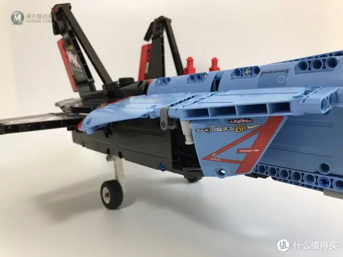 LEGO 乐高 拼拼乐 2017科技系列 42066 喷气竞速飞机 LEGO 乐高 拼拼乐 2017科技系列 42066 喷气竞速飞机