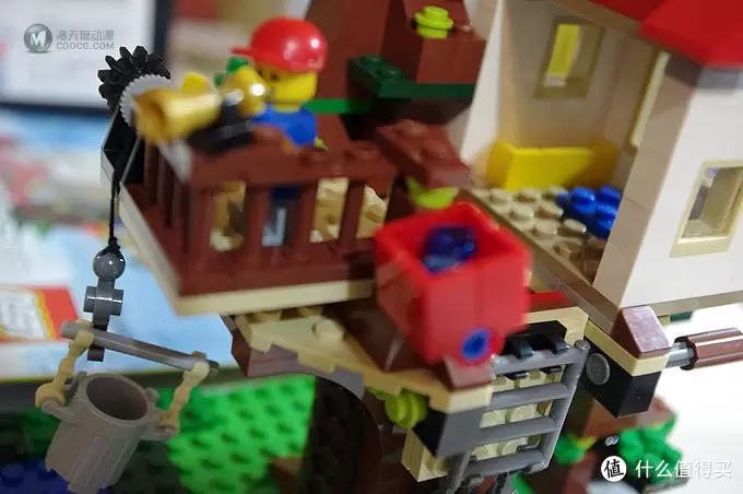 妹子送的生日礼物LEGO 乐高 CREATOR 系列树屋 31010 妹子送的生日礼物LEGO 乐高 CREATOR 系列树屋 31010