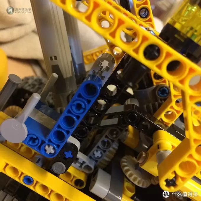 LEGO 乐高科技的怨念 篇二:【一代经典】Motorized Excavator 8043 挖掘机 LEGO 乐高科技的怨念 篇二:【一代经典】Motorized Excavator 8043 挖掘机