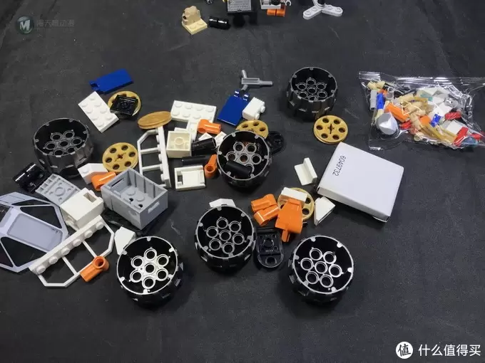 LEGO拼拼乐 篇三百零三:乐高城市组系列 60225 火星科学探测 LEGO拼拼乐 篇三百零三:乐高城市组系列 60225 火星科学探测