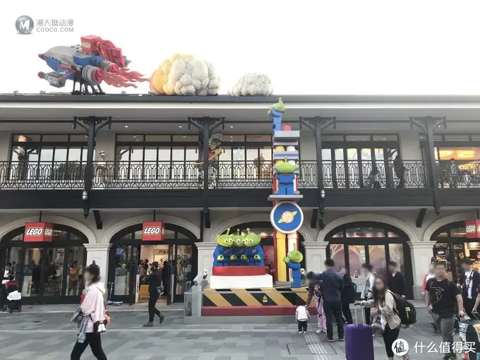 深度乐高 篇六:圣地巡礼,迪士尼乐高旗舰店打卡 深度乐高 篇六:圣地巡礼,迪士尼乐高旗舰店打卡
