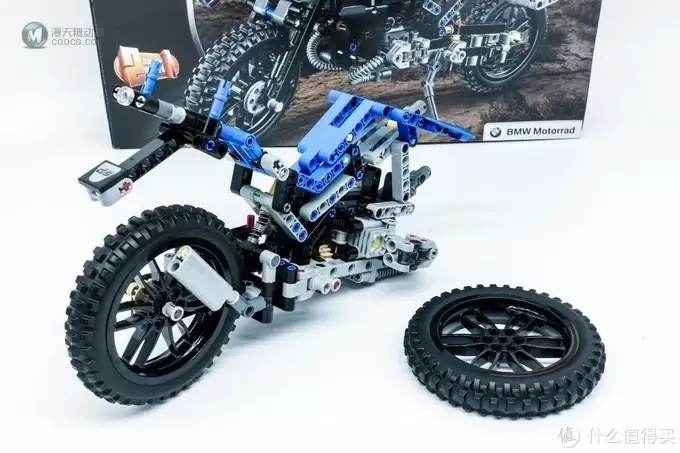 乐高科技组 宝马R1200 GS Adventure摩托车 详细测评 乐高科技组 宝马R1200 GS Adventure摩托车 详细测评