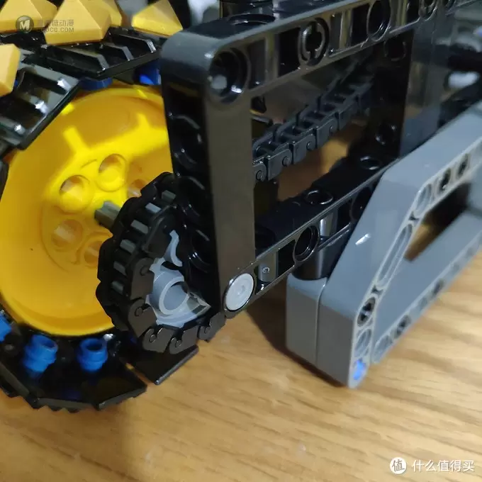 乐高科技moc-炼狱守护者-9527制作-分享 乐高科技moc-炼狱守护者-9527制作-分享