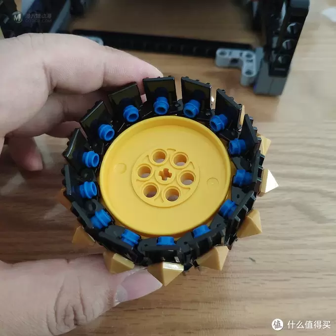 乐高科技moc-炼狱守护者-9527制作-分享 乐高科技moc-炼狱守护者-9527制作-分享