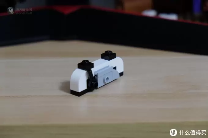 乐高手记 篇三十二:乐高也玩刷色换皮这一套?——LEGO 乐高 超级赛车系列 75895 保时捷911 Turbo3.0 乐高手记 篇三十二:乐高也玩刷色换皮这一套?——LEGO 乐高 超级赛车系列 75895 保时捷911 Turbo3.0