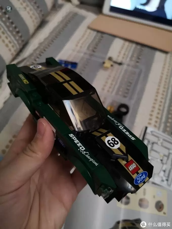 乐高75884福特野马(1968)speed系列小试牛刀 乐高75884福特野马(1968)speed系列小试牛刀