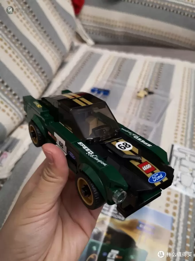 乐高75884福特野马(1968)speed系列小试牛刀 乐高75884福特野马(1968)speed系列小试牛刀