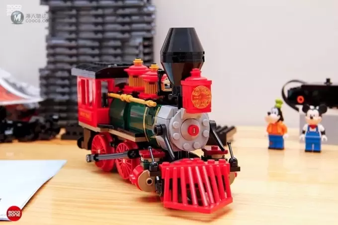 呜~精彩的迪士尼火车向你驶来!乐高71044迪士尼火车与火车站测评 呜~精彩的迪士尼火车向你驶来!乐高71044迪士尼火车与火车站测评