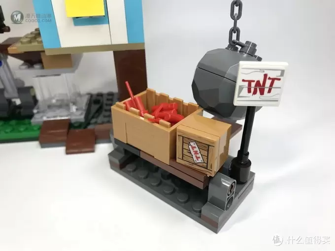 LEGO拼拼乐 篇二百九十三:乐高 Angry Birds 愤怒的小鸟系列 75824 捣毁猪猪城堡 LEGO拼拼乐 篇二百九十三:乐高 Angry Birds 愤怒的小鸟系列 75824 捣毁猪猪城堡