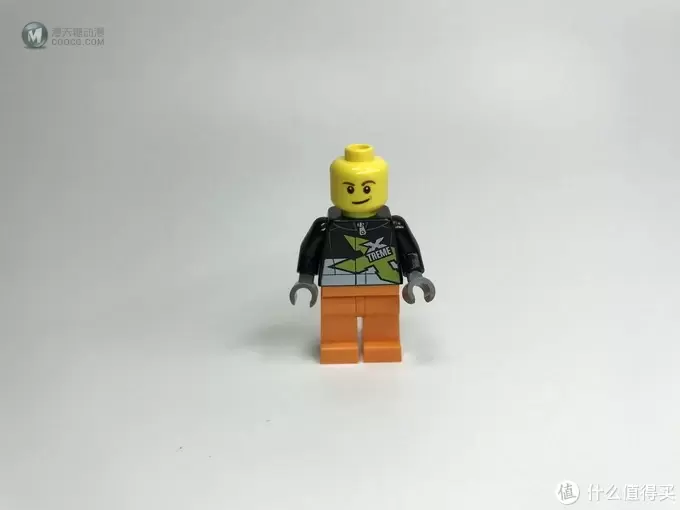 LEGO拼拼乐 篇二百八十九:LEGO 乐高 60085 城市系列 4X4赛艇运输车 LEGO拼拼乐 篇二百八十九:LEGO 乐高 60085 城市系列 4X4赛艇运输车