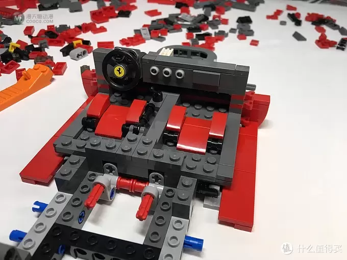 我的LEGO 篇九:还是为了那骚红色的情怀 -- LEGO 10248 F40 迟到的开箱 我的LEGO 篇九:还是为了那骚红色的情怀 -- LEGO 10248 F40 迟到的开箱