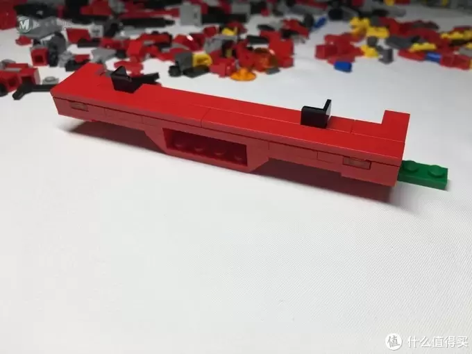 我的LEGO 篇九:还是为了那骚红色的情怀 -- LEGO 10248 F40 迟到的开箱 我的LEGO 篇九:还是为了那骚红色的情怀 -- LEGO 10248 F40 迟到的开箱