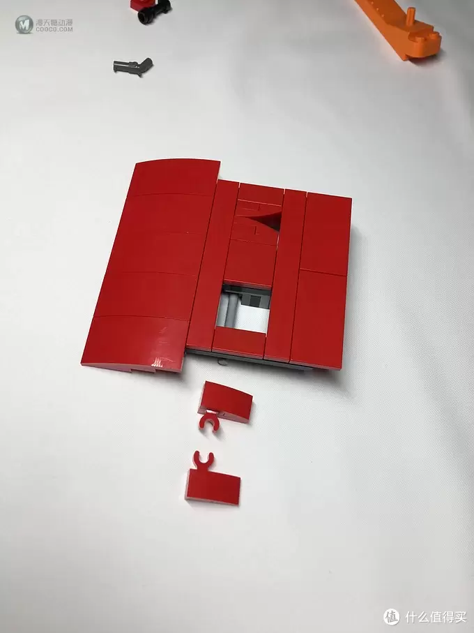 我的LEGO 篇九:还是为了那骚红色的情怀 -- LEGO 10248 F40 迟到的开箱 我的LEGO 篇九:还是为了那骚红色的情怀 -- LEGO 10248 F40 迟到的开箱