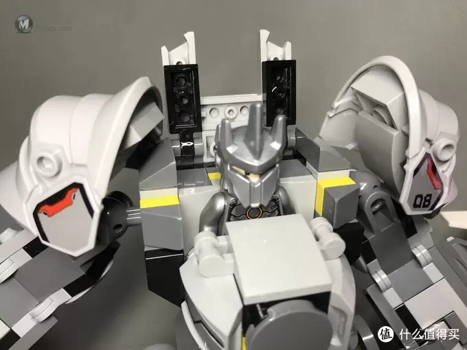 618大采购 篇一:LEGO 乐高 守望先锋系列 75973 D.VA对战莱因哈特 618大采购 篇一:LEGO 乐高 守望先锋系列 75973 D.VA对战莱因哈特