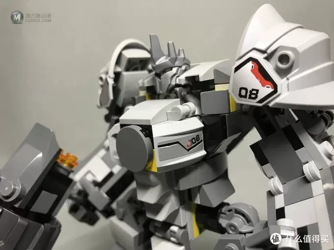 618大采购 篇一:LEGO 乐高 守望先锋系列 75973 D.VA对战莱因哈特 618大采购 篇一:LEGO 乐高 守望先锋系列 75973 D.VA对战莱因哈特