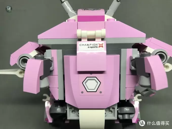 618大采购 篇一:LEGO 乐高 守望先锋系列 75973 D.VA对战莱因哈特 618大采购 篇一:LEGO 乐高 守望先锋系列 75973 D.VA对战莱因哈特
