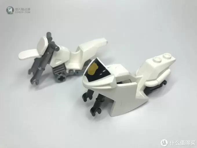 LEGO拼拼乐 篇二百七十一:LEGO 乐高 City 城市系列 60137 追踪重型拖车 LEGO拼拼乐 篇二百七十一:LEGO 乐高 City 城市系列 60137 追踪重型拖车