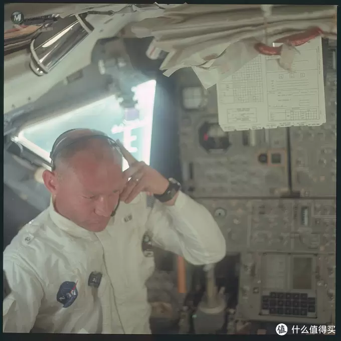 Ricle玩积木 篇十三:人类登月50周年,乐高登月套装10029拼搭体验和测评(附更多登月照) Ricle玩积木 篇十三:人类登月50周年,乐高登月套装10029拼搭体验和测评(附更多登月照)