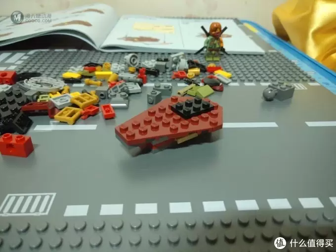乐高手记 篇十三:写作外骨骼的机甲—LEGO 乐高 幻影忍者系列 70592 营救M.E.C. 乐高手记 篇十三:写作外骨骼的机甲—LEGO 乐高 幻影忍者系列 70592 营救M.E.C.