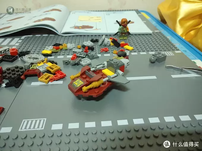 乐高手记 篇十三:写作外骨骼的机甲—LEGO 乐高 幻影忍者系列 70592 营救M.E.C. 乐高手记 篇十三:写作外骨骼的机甲—LEGO 乐高 幻影忍者系列 70592 营救M.E.C.