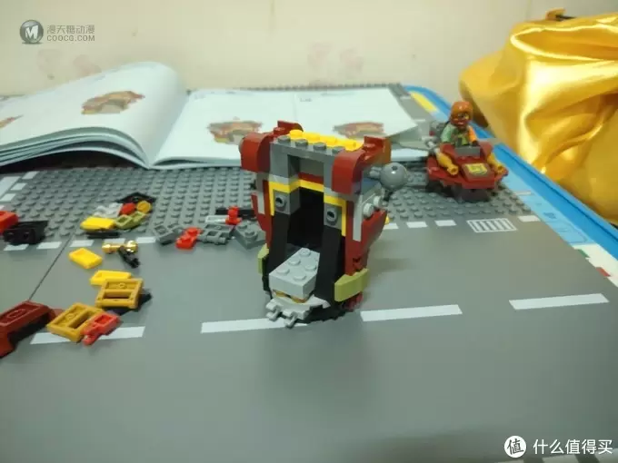 乐高手记 篇十三:写作外骨骼的机甲—LEGO 乐高 幻影忍者系列 70592 营救M.E.C. 乐高手记 篇十三:写作外骨骼的机甲—LEGO 乐高 幻影忍者系列 70592 营救M.E.C.
