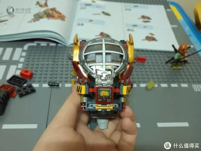 乐高手记 篇十三:写作外骨骼的机甲—LEGO 乐高 幻影忍者系列 70592 营救M.E.C. 乐高手记 篇十三:写作外骨骼的机甲—LEGO 乐高 幻影忍者系列 70592 营救M.E.C.