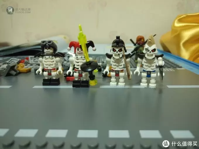 乐高手记 篇十三:写作外骨骼的机甲—LEGO 乐高 幻影忍者系列 70592 营救M.E.C. 乐高手记 篇十三:写作外骨骼的机甲—LEGO 乐高 幻影忍者系列 70592 营救M.E.C.