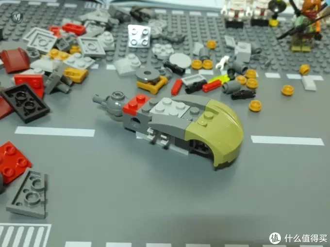 乐高手记 篇十三:写作外骨骼的机甲—LEGO 乐高 幻影忍者系列 70592 营救M.E.C. 乐高手记 篇十三:写作外骨骼的机甲—LEGO 乐高 幻影忍者系列 70592 营救M.E.C.