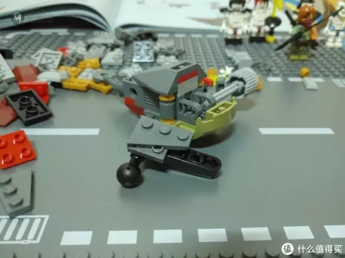 乐高手记 篇十三:写作外骨骼的机甲—LEGO 乐高 幻影忍者系列 70592 营救M.E.C. 乐高手记 篇十三:写作外骨骼的机甲—LEGO 乐高 幻影忍者系列 70592 营救M.E.C.