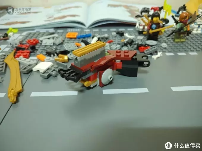 乐高手记 篇十三:写作外骨骼的机甲—LEGO 乐高 幻影忍者系列 70592 营救M.E.C. 乐高手记 篇十三:写作外骨骼的机甲—LEGO 乐高 幻影忍者系列 70592 营救M.E.C.
