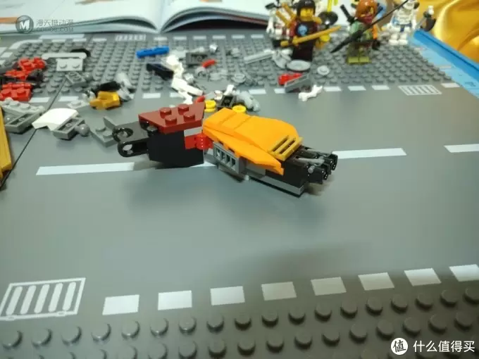 乐高手记 篇十三:写作外骨骼的机甲—LEGO 乐高 幻影忍者系列 70592 营救M.E.C. 乐高手记 篇十三:写作外骨骼的机甲—LEGO 乐高 幻影忍者系列 70592 营救M.E.C.