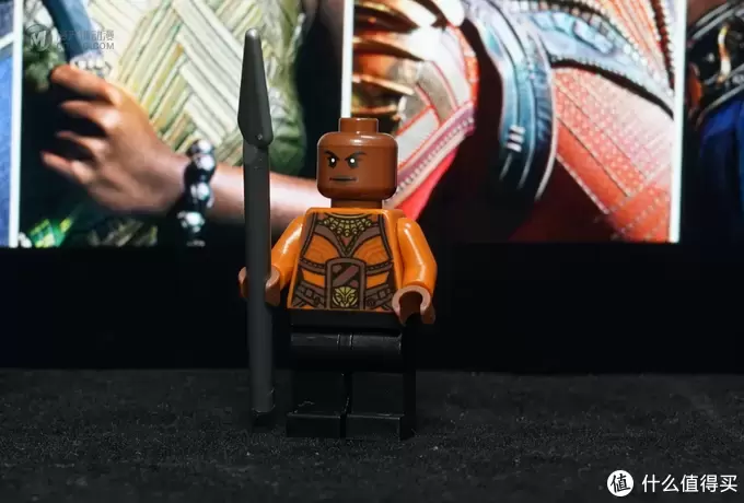 LEGO拼拼乐 篇二百三十三:一家人就是要整整齐齐:乐高版黑豹以及相关人物人仔展示 LEGO拼拼乐 篇二百三十三:一家人就是要整整齐齐:乐高版黑豹以及相关人物人仔展示