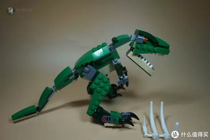 性价比巨高的三合一套装:LEGO 乐高 31058 凶猛霸王龙 性价比巨高的三合一套装:LEGO 乐高 31058 凶猛霸王龙