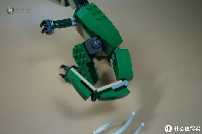 性价比巨高的三合一套装:LEGO 乐高 31058 凶猛霸王龙 性价比巨高的三合一套装:LEGO 乐高 31058 凶猛霸王龙