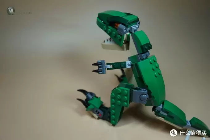 性价比巨高的三合一套装:LEGO 乐高 31058 凶猛霸王龙 性价比巨高的三合一套装:LEGO 乐高 31058 凶猛霸王龙
