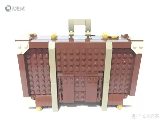 乐高75952开箱晒物:神奇皮箱里的魔幻天地 乐高75952开箱晒物:神奇皮箱里的魔幻天地
