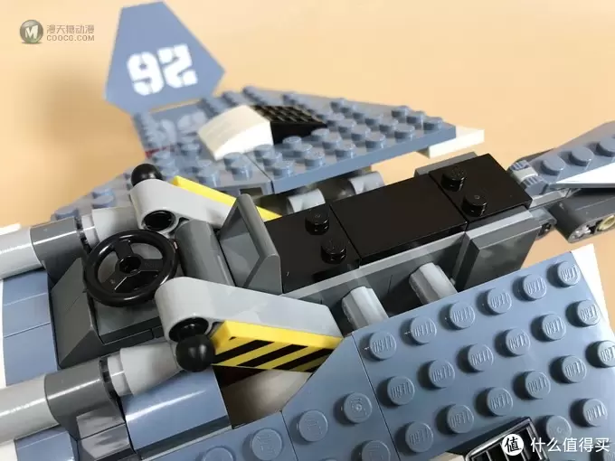 LEGO 乐高 幻影忍者系列 70609 大飞鱼轰炸机 LEGO 乐高 幻影忍者系列 70609 大飞鱼轰炸机