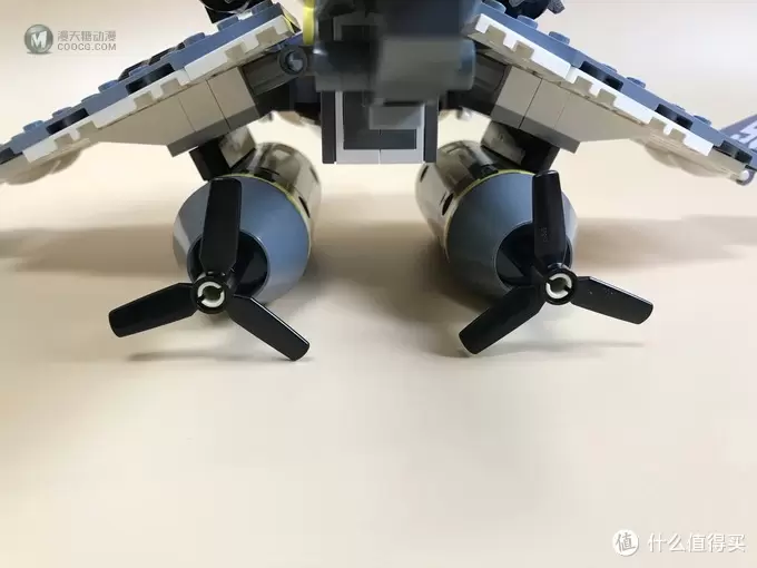 LEGO 乐高 幻影忍者系列 70609 大飞鱼轰炸机 LEGO 乐高 幻影忍者系列 70609 大飞鱼轰炸机