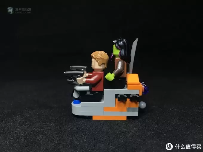 LEGO 乐高 拼拼乐 篇220:现实之石到来,超级英雄系列 76107 灭霸:终极之战 LEGO 乐高 拼拼乐 篇220:现实之石到来,超级英雄系列 76107 灭霸:终极之战
