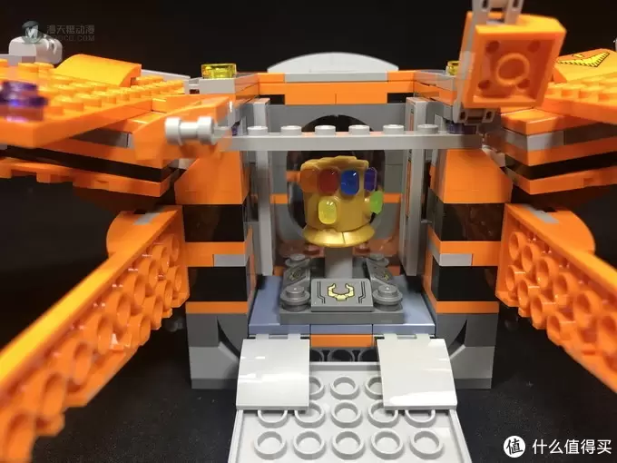 LEGO 乐高 拼拼乐 篇220:现实之石到来,超级英雄系列 76107 灭霸:终极之战 LEGO 乐高 拼拼乐 篇220:现实之石到来,超级英雄系列 76107 灭霸:终极之战