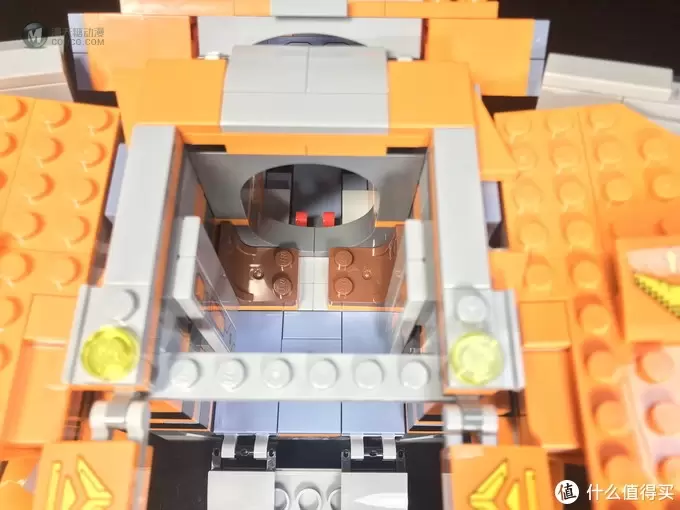 LEGO 乐高 拼拼乐 篇220:现实之石到来,超级英雄系列 76107 灭霸:终极之战 LEGO 乐高 拼拼乐 篇220:现实之石到来,超级英雄系列 76107 灭霸:终极之战