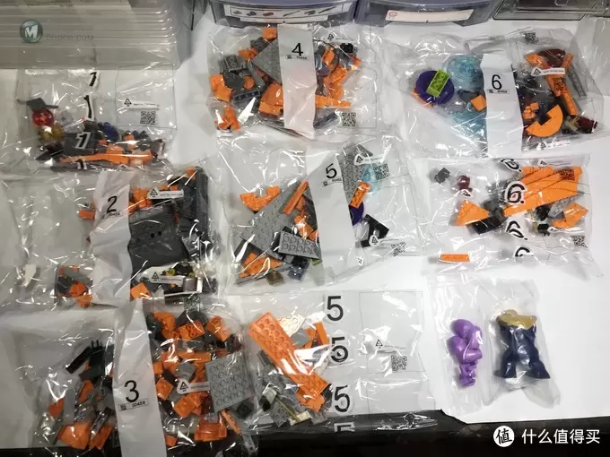 LEGO 乐高 拼拼乐 篇220:现实之石到来,超级英雄系列 76107 灭霸:终极之战 LEGO 乐高 拼拼乐 篇220:现实之石到来,超级英雄系列 76107 灭霸:终极之战
